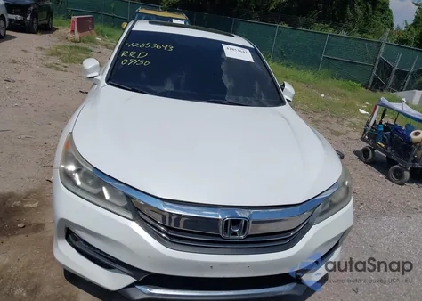 2017 Honda Accord Ex z USA, uszkodzony, nr VIN 1HGCR2F71HA044681